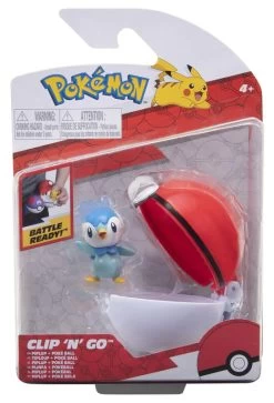 Pokemon Piplup + Poke Ball Clip 'N' Go Figurine Set
