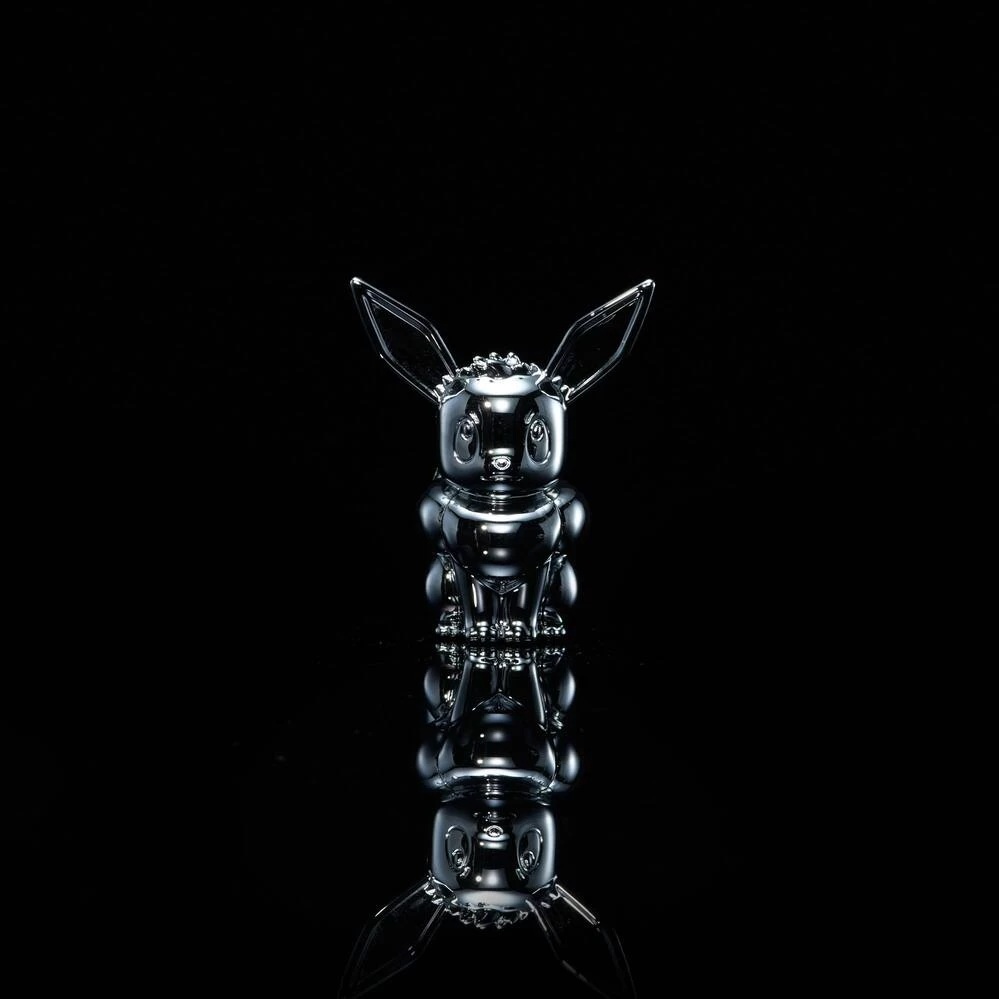 Pokemon Select Eevee Battle Figurine 25th Anniversary Silver 2 Pokemon Select Eevee Battle Figurine 25th Anniversary Silver - Image 2