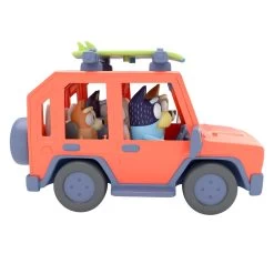 Bluey Heeler 4WD Family Vehicle With Bandit 7 Bluey Heeler 4WD Family Vehicle With Bandit -Little Wonder Shop MOO0039 2