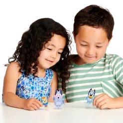 Bluey Christmas Swim Nana Bluey & Bartlebee Figurines 2 Pack -Little Wonder Shop MOO0278SWIM 3